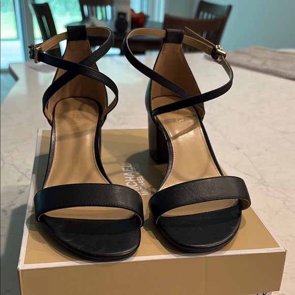 Michael Kors Sandals - Picture 2 of 7